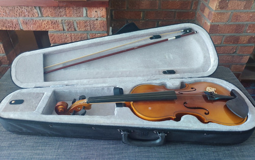 Full size acoustic violin - full, 4/4
