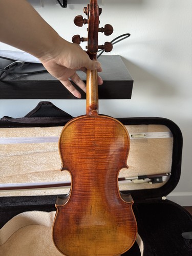 Old fullsize violin good - w8.,