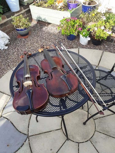 Old violin full - violin,
