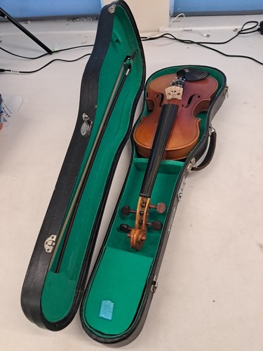 Lark violin outfit - lark, size
