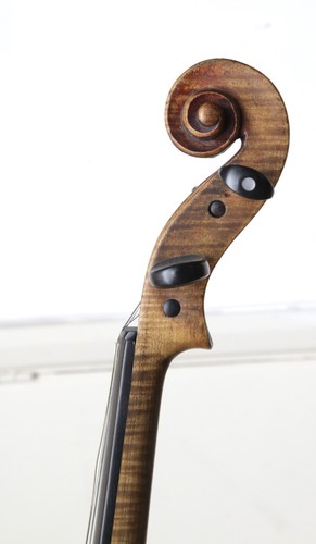 Vintage full size violin - full,