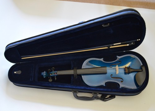 Blue violin full size - 4/4,